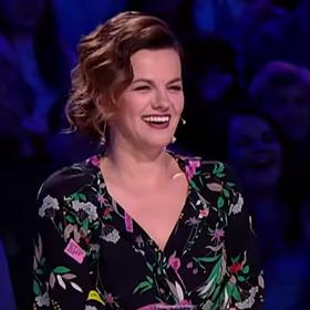 V Německu bydlela šestnáct let, nejprve v Ulmu, poté převážně v Hamburku. Zkušebna kapely se nachází v Berlíně.