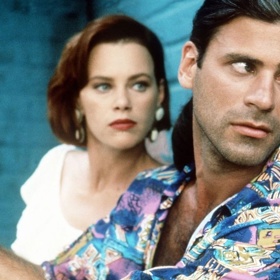 Pro Roba Stewarta se role detektiva v hajavské košili stala tou nejvýznamnější v jeho kariéře. 