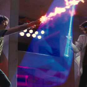 Jejich společné zářivé budoucnosti nic nebrání, tedy aspoň Scott si to myslí. Jenomže zatímco jemu se stačí zbavit aktuální přítelkyně, dětinské fanynky jeho kapely, Ramona s sebou vleče děsivé prokletí.