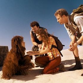 Po přednášce na základní škole se Dr. Marshall setkává s ambiciózní mladou vědkyní Holly, která mu sdělí, že sleduje léta jeho práci a považuje ho za génia.