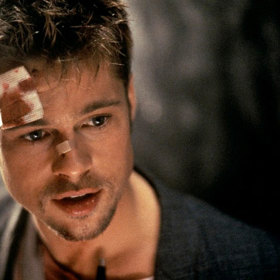 Detektiva Millse měl ztvárnit Denzel Washington, nebo Sylvester Stallone. Oba odmítli.