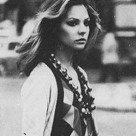 V osmdesátých letech se vrátila do Itálie. V současnosti se věnuje plavání a práci ve filmových studiích.