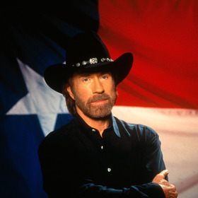 Strýček Ray oslovuje Walkera jménem "Wa-sho", což lze volně přeložit jako osamělý orel.