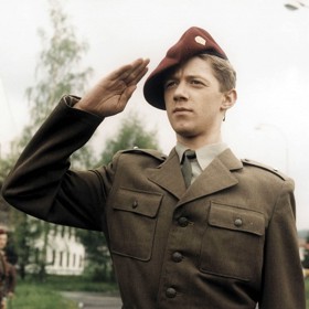 Copak je to za vojáka: Jiří Langmajer jako svobodník Kouba, který má slabost pro ženy.