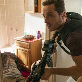 Někteří z herců mají k sobě tak blízko, že podnikají společné dovolené.