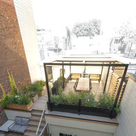 Její vzhled je dokonale nadčasový.
