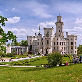 Zámek Hluboká patří mezi nejkrásnější v Čechách.