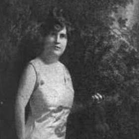 Florence Foster Jenkins v roce 1920.