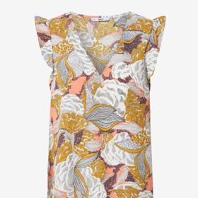 Krátkými rukávy nikdy nic nezkazíte. Navíc vám v nich nebude horko.