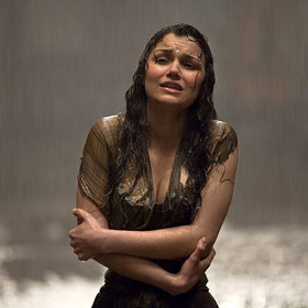 Zpěv se v muzikálu natáčel přímo na place, aby působil autentičtěji.