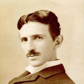 Nikola Tesla trpěl psychickou poruchou.