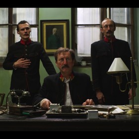 Ve filmu se objeví spousta známých českých herců.