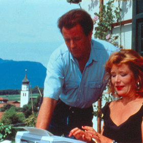 Místním nebylo natáčení moc po chuti. S rostoucí popularitou se zvedl příliv turistů, po kterých vždy zůstala o něco větší hromada odpadků.