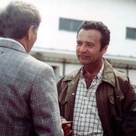 Bouřlivé víno byl poslední film, u jehož natáčení mohl Vladimír Menšík pít alkohol.