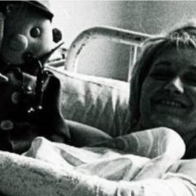 Vesna Vulovičová se zotavovala rychle a rok po tragické události chtěla zase létat. 