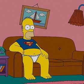 Spousta příjmení postav v seriálu vznikla z názvů ulic v Groeningově rodném Portlandu.