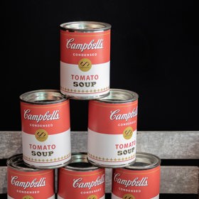 Andy Warhol v počátcích kariéry maloval i plechovky s polévkou.