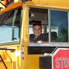 Bára Jánová tráví léto se svým přítelem a rodinou.