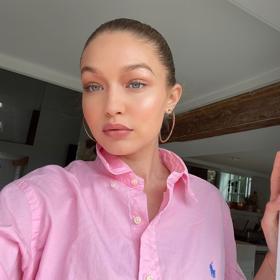 Modelka se na roli matky moc těší.