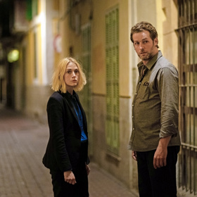 Dle obou hlavních představitelů má seriál ještě jednu hlavní postavu, a to samotnou Mallorcu.