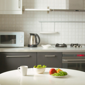 Pečujte pravidelně o svoji mikrovlnku a budete si ji užívat k plné spokojenosti po dlouhé roky. 