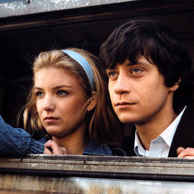 Evu Vejmělkovou nadabovala v postprodukci Zlata Adamovská.
