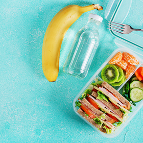 
Velikost a složení svačiny jsou velmi individuální. Záleží na věku, tělesné stavbě a hlavně na fyzické aktivitě během dne. 