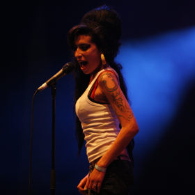 Amy Winehouse lékaři před alkoholem důrazně varovali. 
