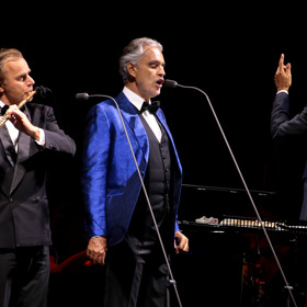 Vrcholem jeho hudebního studia bylo setkání s jeho idolem Francem Corellim.
