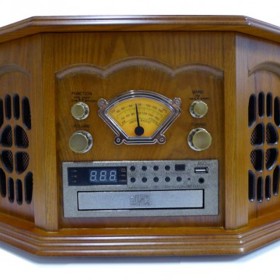 Retro gramofon, přehrává CD i MC kazety, rádio i USB přehrávač, 5913 Kč