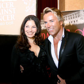 Fran Drescher je americká herečka, kterou čeští diváci znají ze seriálu Chůva k pohledání. V pubertě měla zažít setkání s UFO.
