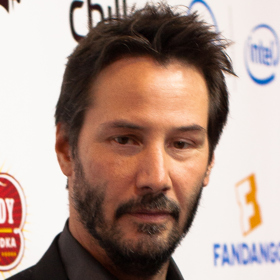 I takový dobrák jako Keanu časem vybočí z normálu. Jednou ho policisté přistihli řídit pod vlivem, podruhé ignoroval semafor. Jinak je ale čistý jako lilie.