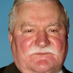 Po propuštění se vrátil zpět do loděnic. V té době získal Nobelovu cenu za mír.
