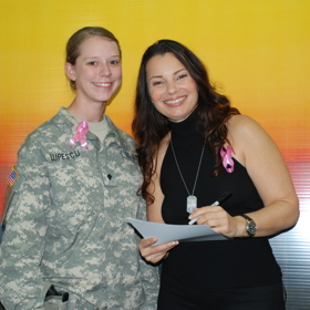 V sitcomu Chůva k pohledání se objevilo přes sto celebrit.