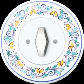 Vypínač malovaný habánským vzorem, 1500 Kč