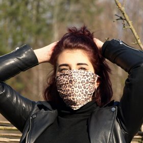 Rouška s leopardím vzorem, 162 Kč