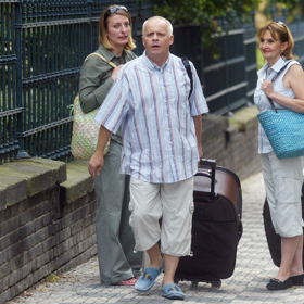 Pro Boba Klepla bylo natáčení velmi náročné. Kromě filmu hrál ještě v divadle.
