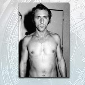 Film se inspiroval zločinem Miroslava Somory. Jeho minulost byla plná sexuálních deliktů a pobytů na psychiatrii. 