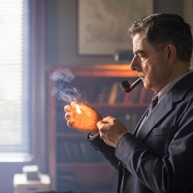 V hlavní roli se objevil Rowan Atkinson, kterého celý svět zná jako Mr. Beana.