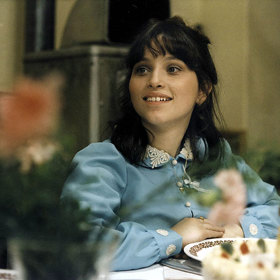 Džusový román - syrově realistické drama o lásce a životním zklamání. První hraný snímek režiséra Feniče.
