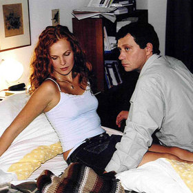 Při intimní scéně se styděla natolik, že jí Klein povolil mít na sobě spodní prádlo.
