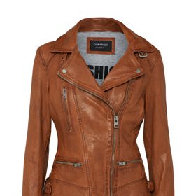 Přechodná bunda Video, 5199 Kč.