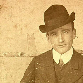 Byl zarytým českým vlastencem, takže se nebál postavit nacistům.