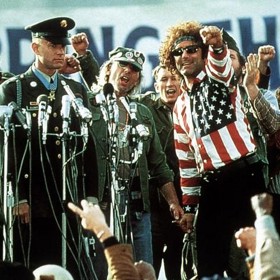 Tomu Hanksovi stačila jen hodina a půl čtení scenáře k tomu, aby podepsal smlouvu.
