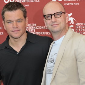 Je spoluzakladatelem charitativního spolku, který pomáhá zásobovat Afriku pitnou vodou.
