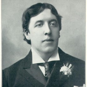 "Knihy, které lidé označují za nemorální, jen ukazují svět takový, jaký doopravdy je."
