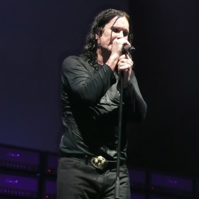 "Poprvé jsem se ožral ve 14 letech. A to tak, že jsem se posral. Takže vlastně nepiju, abych byl ožralý, ale aby mne to pročistilo."
