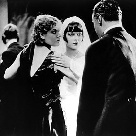 Herečka si prý neměla užívat jen s muži, ale i s něžným pohlavím.