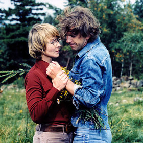 „Já znám široko daleko všechny krávy, ale vás jsem tu ještě neviděl.“
