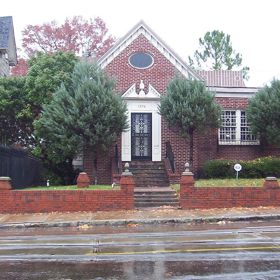 V tomto domě v Memphisu žila Laura mezi roky 1927–1948.